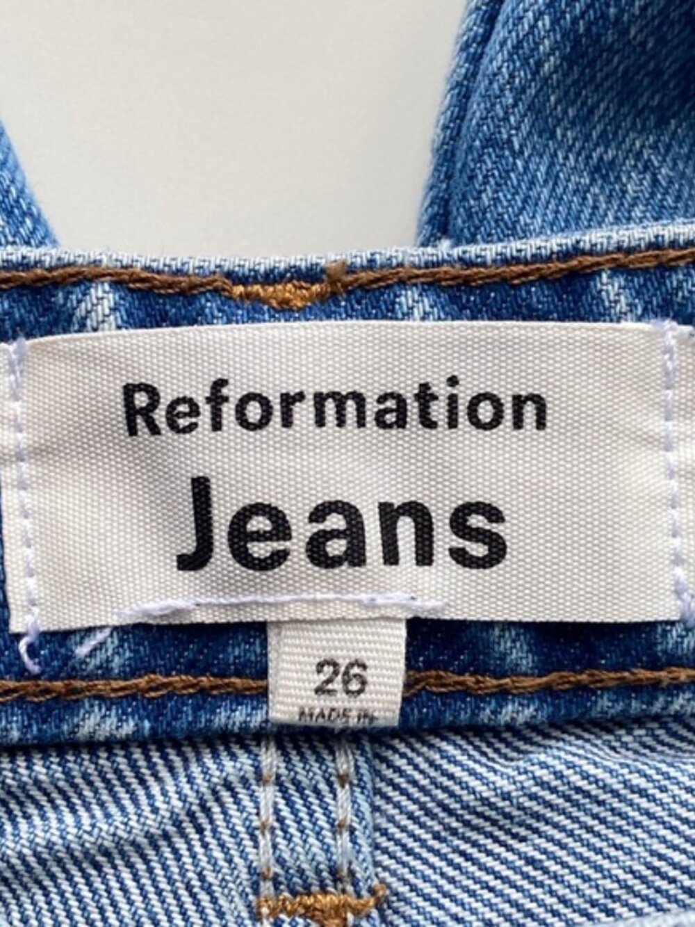 Reformation Cynthia High Rise Straight Cropped Jean Woman 26 Medium Wash Lyocell - Picture 7 of 16